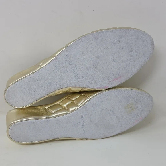 Jacques Levine Elegant Women's Gold Quilted Slippers Size 8 - Picture 6 of 6